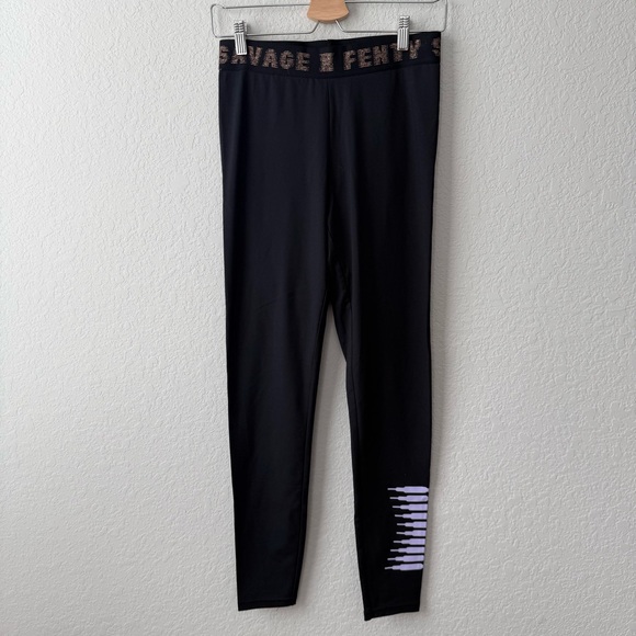 Savage X Fenty Pants - Savage X Fenty Black‎ Leggings with Gold Accents